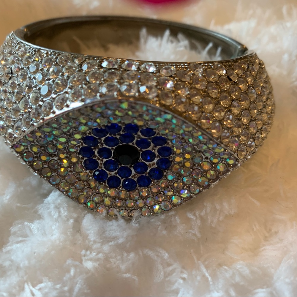Bracelet - Picture 3 of 7